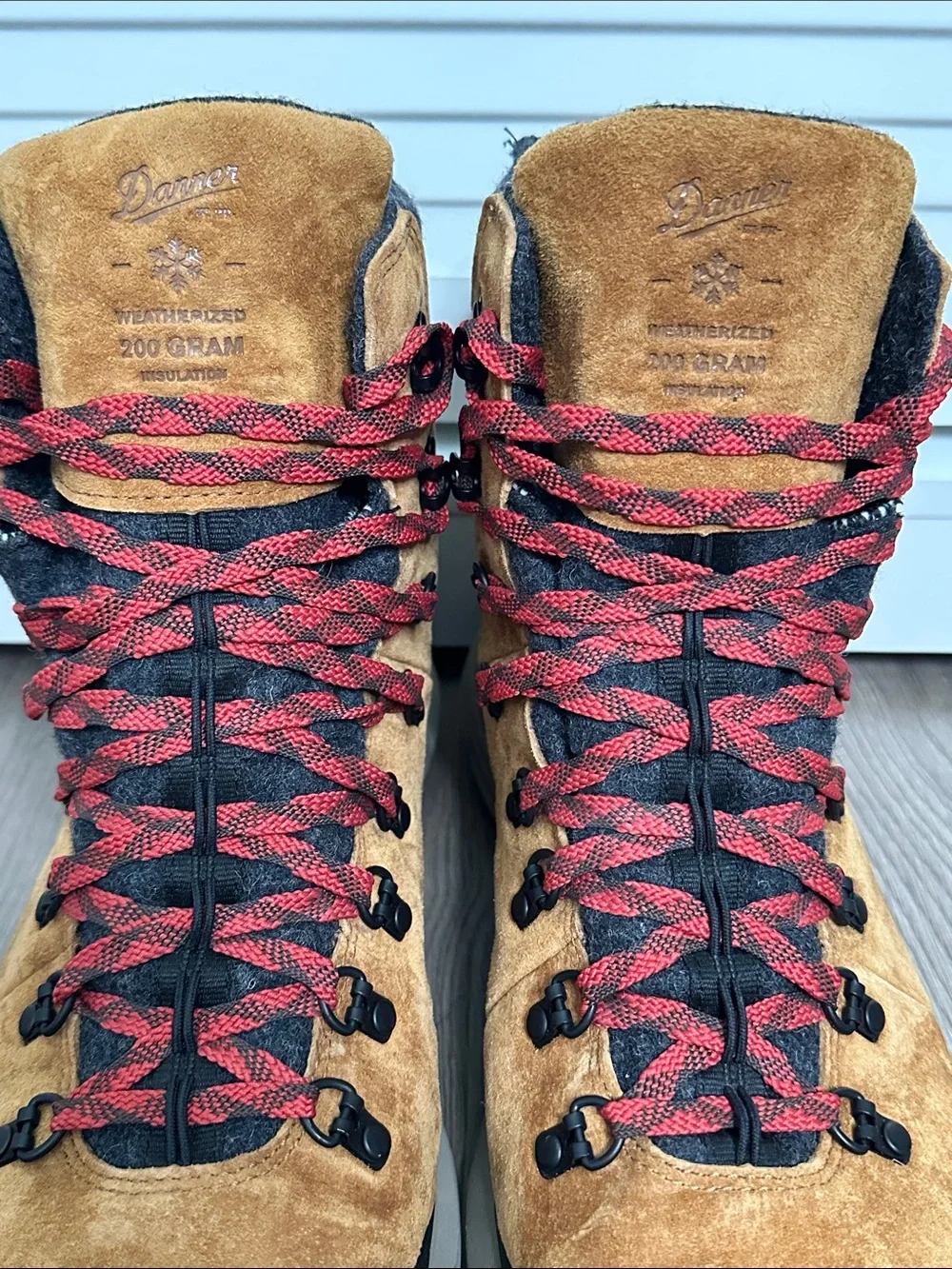 Danner Arctic 600 Waterproof Soft Toe Ankle High Outdoor Boots Brown Size 10.5